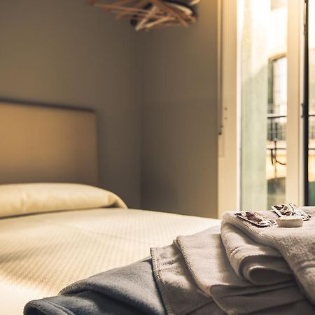 El Camino Urban Rooms بنبلونة المظهر الخارجي الصورة