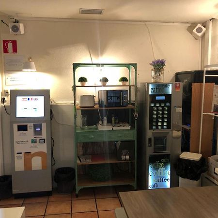 El Camino Urban Rooms بنبلونة المظهر الخارجي الصورة