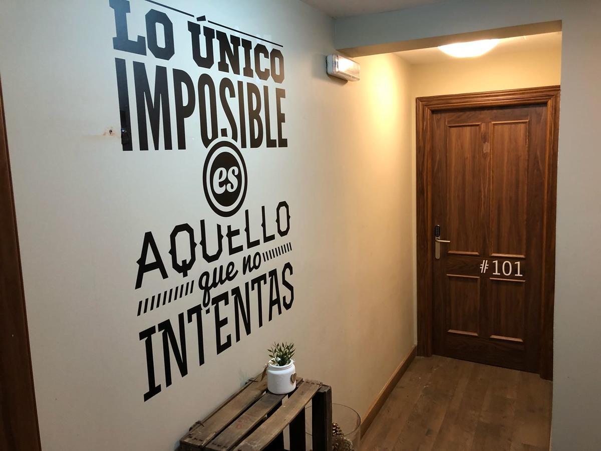 El Camino Urban Rooms بنبلونة المظهر الخارجي الصورة