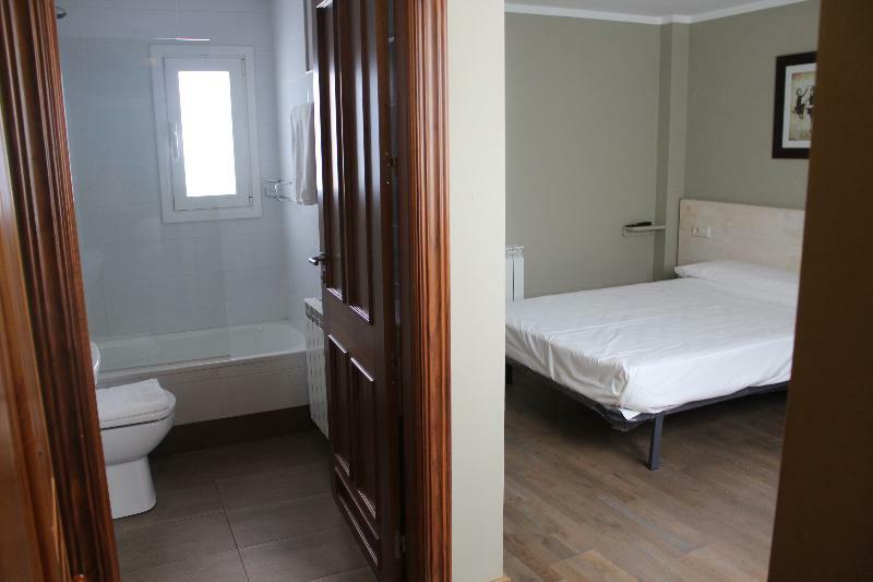 El Camino Urban Rooms بنبلونة المظهر الخارجي الصورة