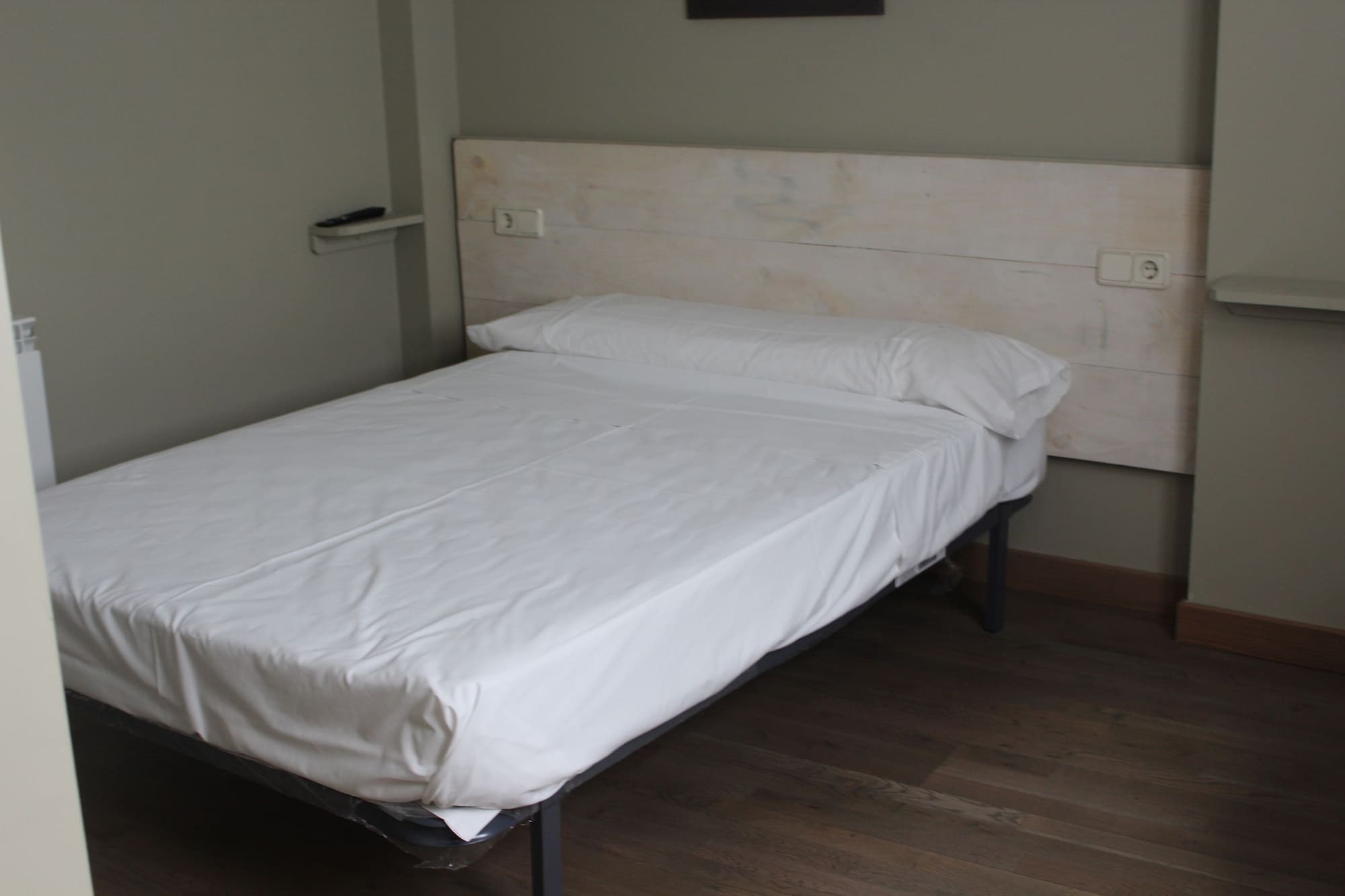 El Camino Urban Rooms بنبلونة المظهر الخارجي الصورة